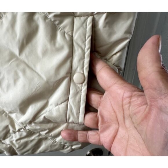 Caslon Womens Quilted Vest M Beige Nylon Down Polyester - Picture 10 of 12